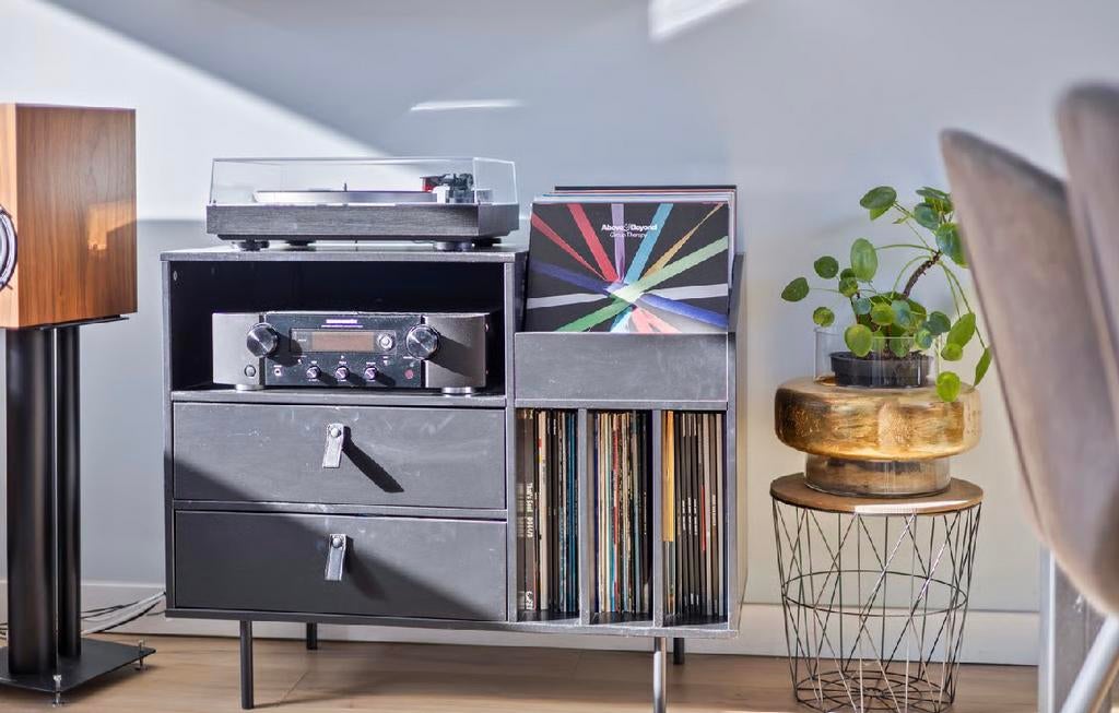 Kastje platenspeler & vinyl, Ophalen, Zo goed als nieuw, 25 tot 50 cm, 50 tot 100 cm
