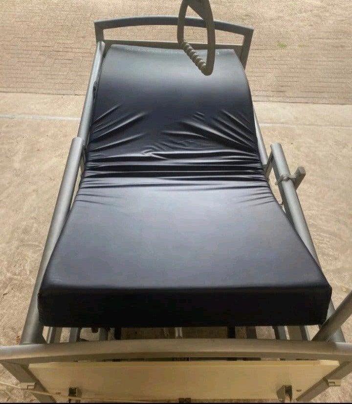 Wissner-Bosserhoff zorgbed, Ophalen, Verstelbaar, 90 cm, Eenpersoons