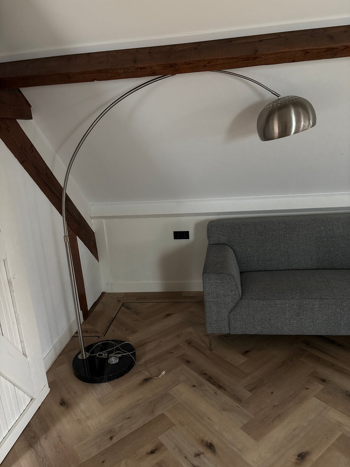 Booglamp met metalen kap en zwart marmeren voet, Huis en Inrichting, Ophalen, Gebruikt, Metaal, 200 cm of meer