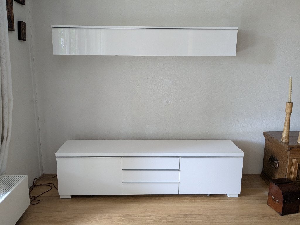 Wit hoogglans wandmeubel, Ophalen, Gebruikt, 150 tot 200 cm, Minder dan 100 cm