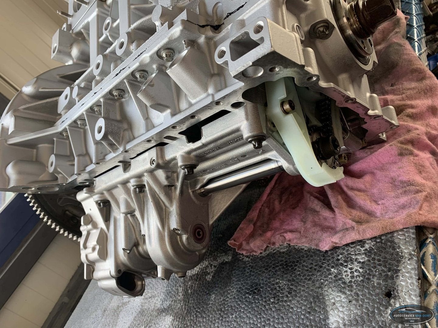 Foto 3 van BMW N20 N20B20 motor motorblok 1, 3, 4 ,5 serie X1 X3 X4 X5