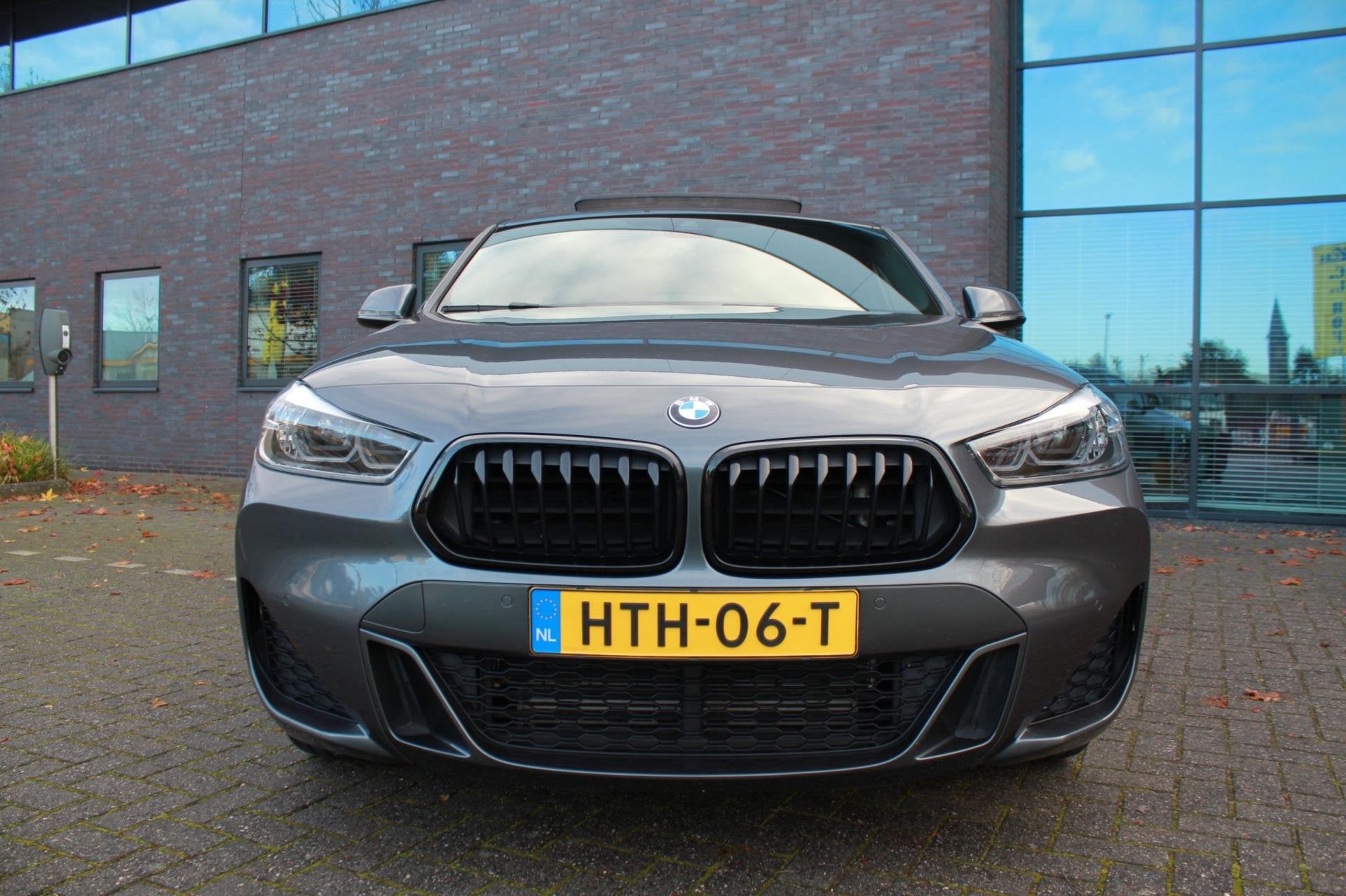 BMW X2 XDrive25e High Executive M-pakket, Auto's, BMW, Automaat, Gebruikt, Bedrijf, Vierwielaandrijving