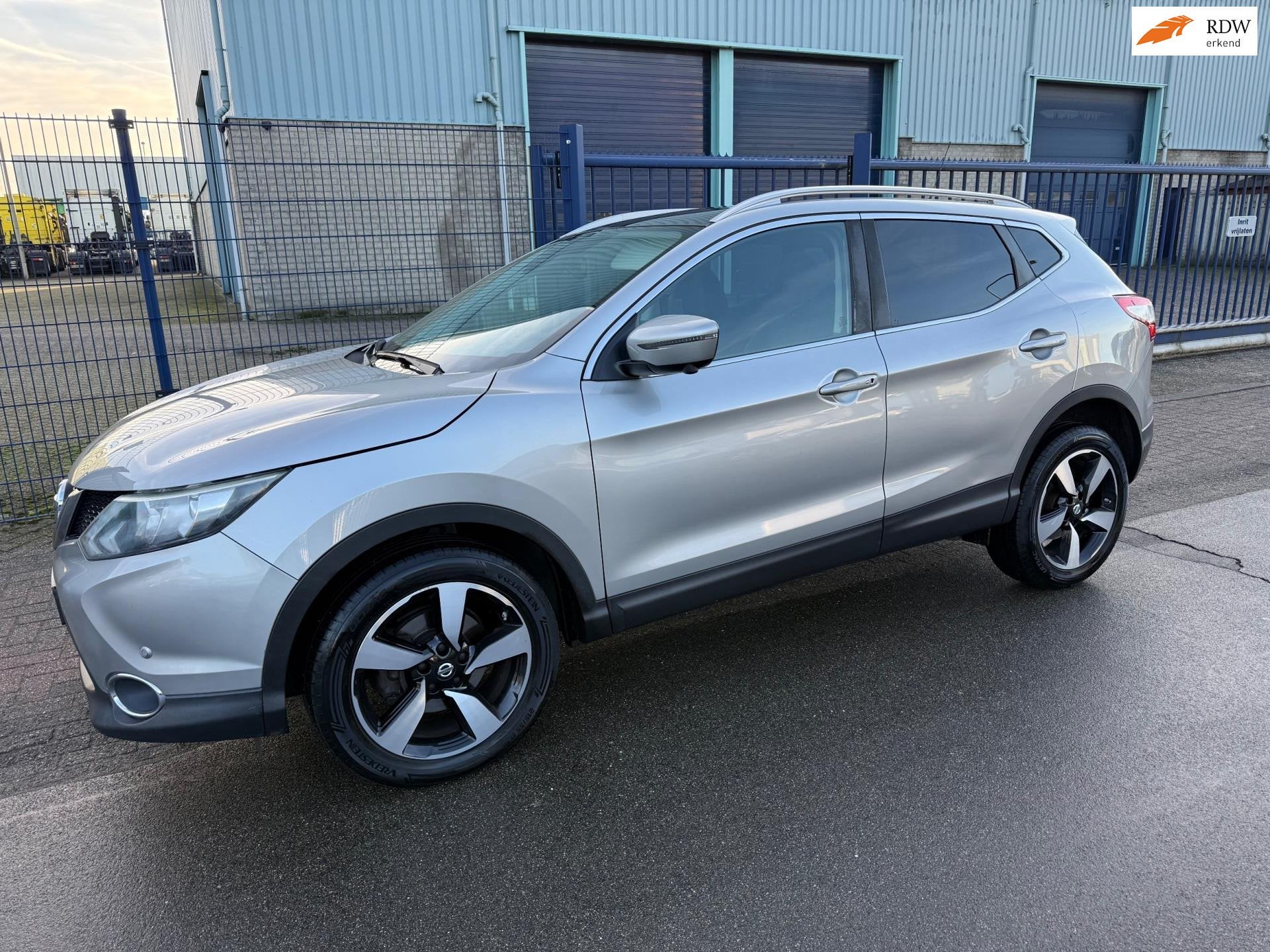 Nissan Qashqai 1.2 Edition AUT. *175.627 KM*CLIMA*NAVI*CV, Auto's, Stof, Gebruikt, 4 cilinders, 116 pk