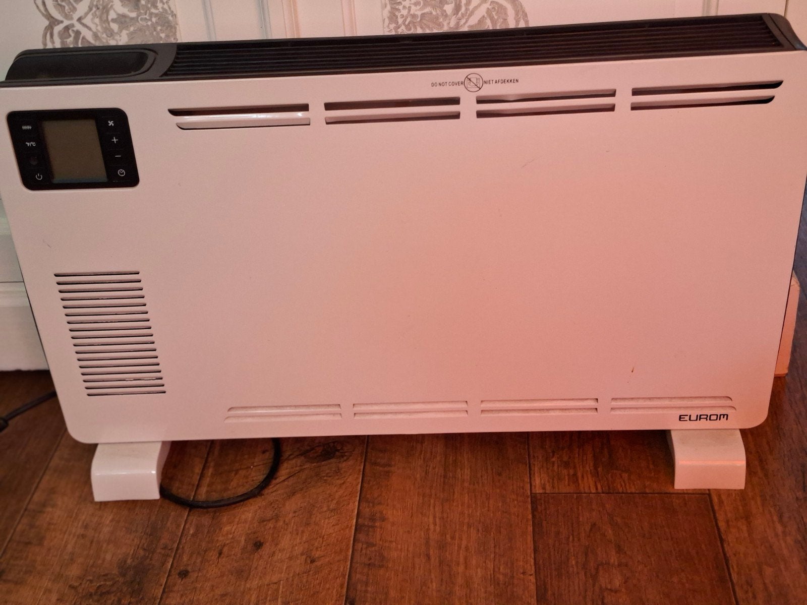 Eurom Kachel - Elektrische verwarming met thermostaat, Ophalen, 30 tot 80 cm, Kachel, Zo goed als nieuw