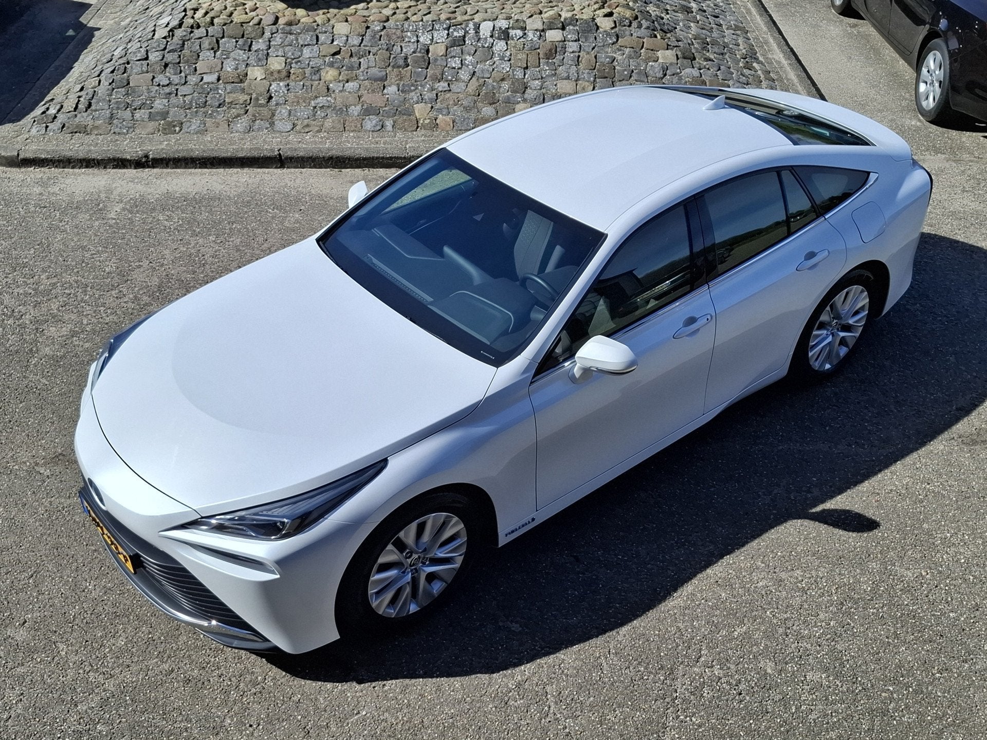 Toyota Mirai WATERSTOF H2 DYNAMIC METALLIC JBL AUDIO APPLE C, Automaat, Dealer onderhouden, Achterwielaandrijving, Gebruikt