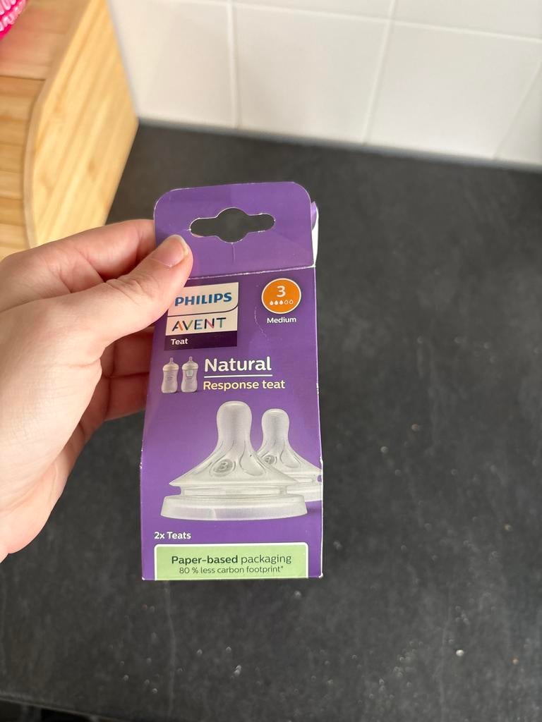 Philips Avent Natural Response speen - Maat 3 (Medium), Ophalen of Verzenden, Zo goed als nieuw, Overige typen