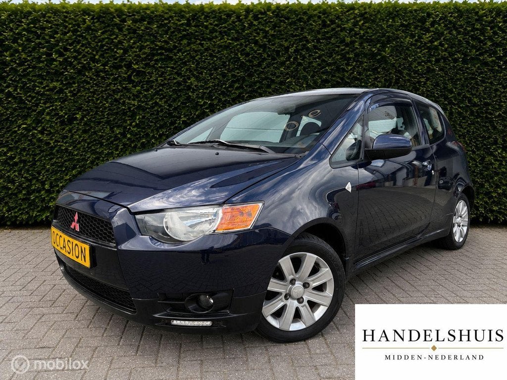 Mitsubishi Colt 1.3 AircoNaviParksensorStoelverwarmdVelgen, Voorwielaandrijving, Stof, Gebruikt, Blauw