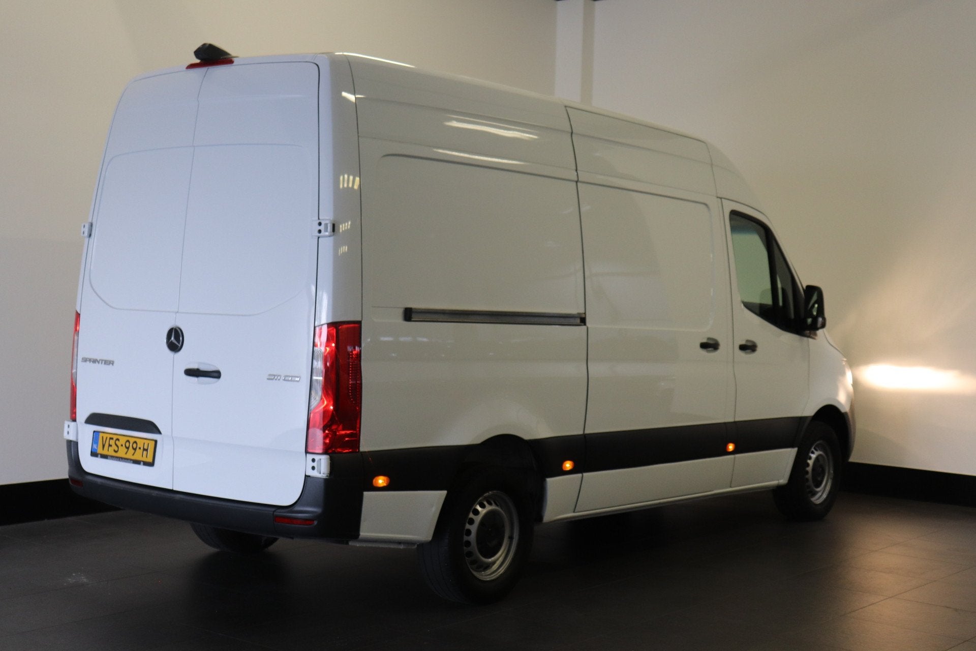 Mercedes-Benz Sprinter 311 2.2 CDI L2H2 EURO 6 - A/C Climate, Auto's, 13 km/l, Gebruikt, 4 cilinders, 2102 kg