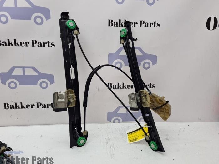 Ruitmechaniek 4Deurs links-voor van een Seat Leon, Gebruikt, -, -, Ophalen of Verzenden