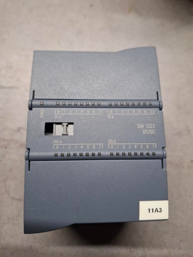 Siemens Simatic s7-1200 6ES7 223-1BL32-0XB0, Ophalen of Verzenden
