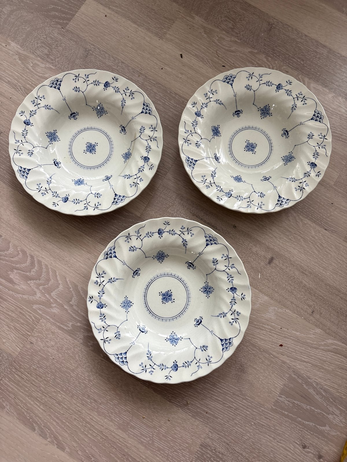 3 Myott Finlandia diepe borden - Blauw en wit servies, Ophalen of Verzenden