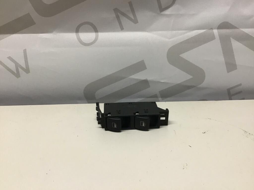 Raamschakelaar BMW E46 6902178, Gebruikt, -, -, Ophalen of Verzenden