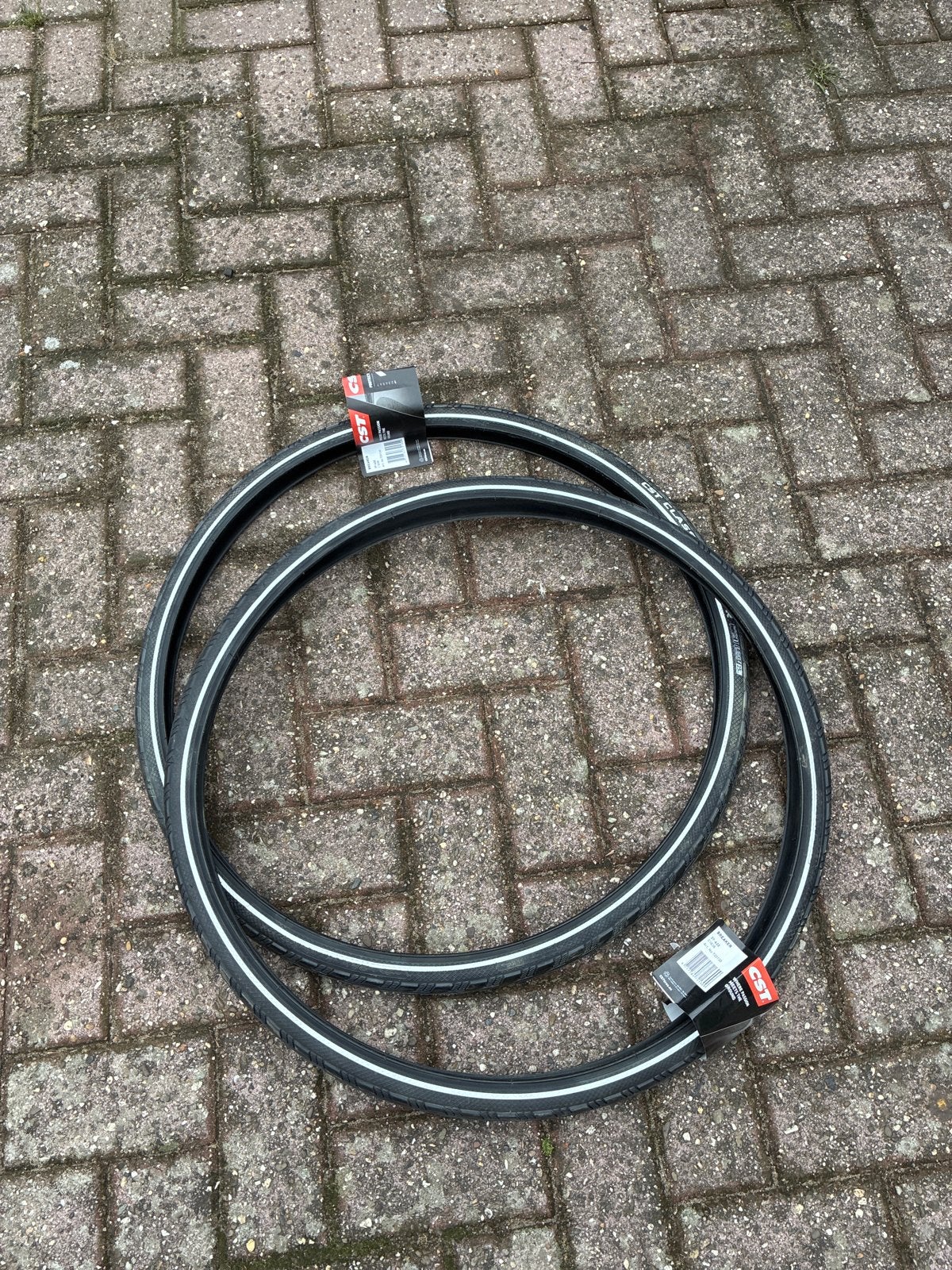 2x CST Classic Breaker fietsbanden 28x1 5/8-1 3/8 (37-622), Elektrische fiets, Band, Nieuw, Ophalen of Verzenden