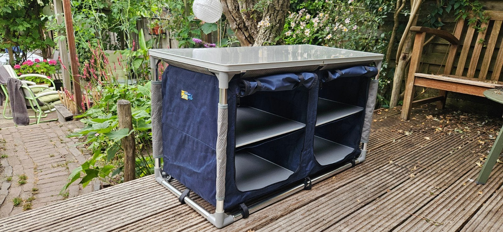 Campingkast met werkblad en opbergtas, Ophalen, Gebruikt