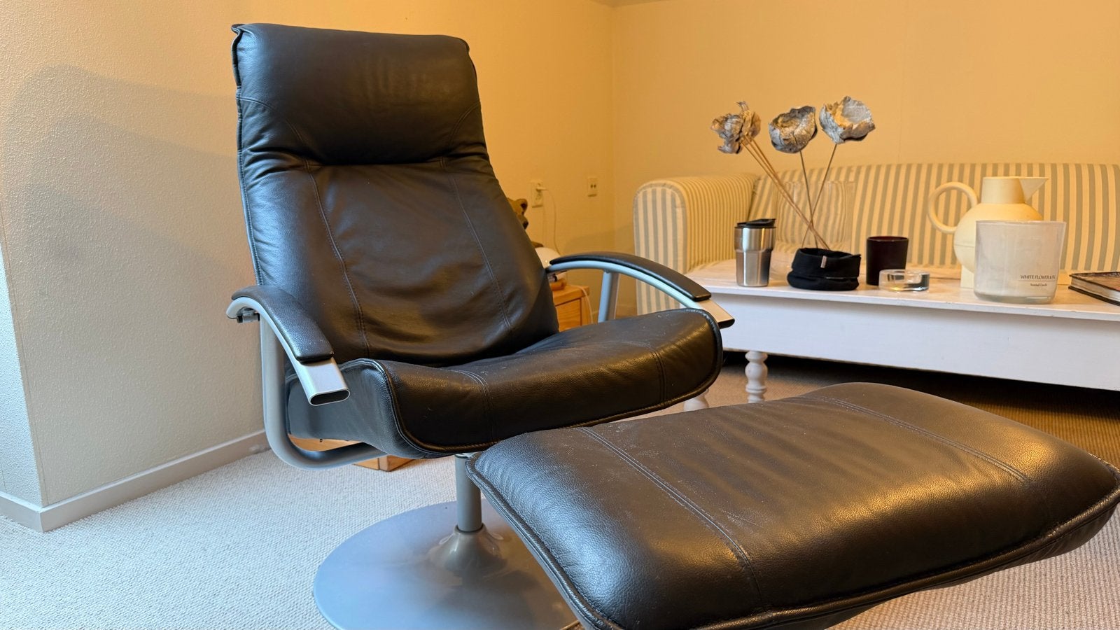 NU OPHALEN Leren relaxfauteuil met voetenbank - Zwart, Ophalen, Gebruikt, 100 tot 125 cm, Leer