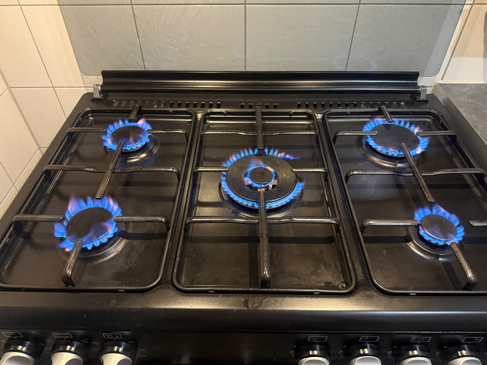 Wiggo Vrijstaand Gasfornuis met Oven - Zwart, Gebruikt, 60 cm of meer, Ophalen of Verzenden, Gas