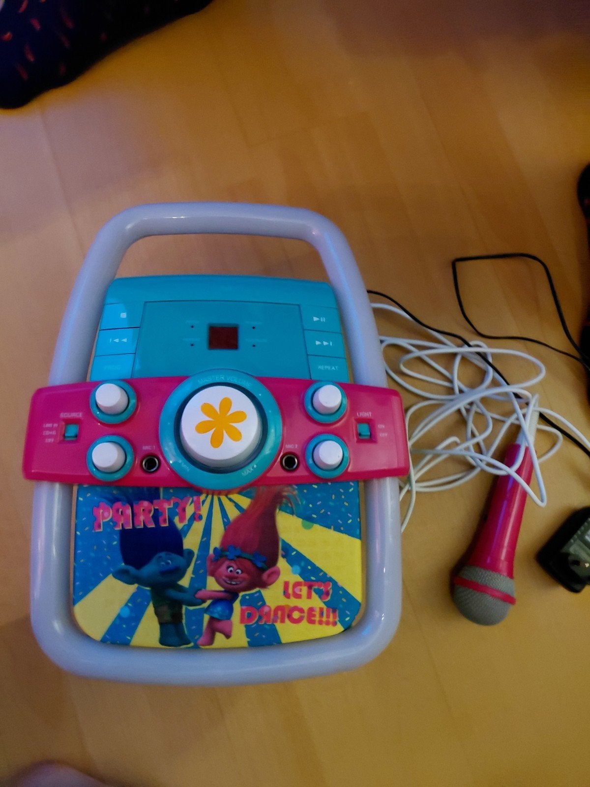Trolls Karaoke Machine met Microfoon en CD-speler, Ophalen of Verzenden, Gebruikt