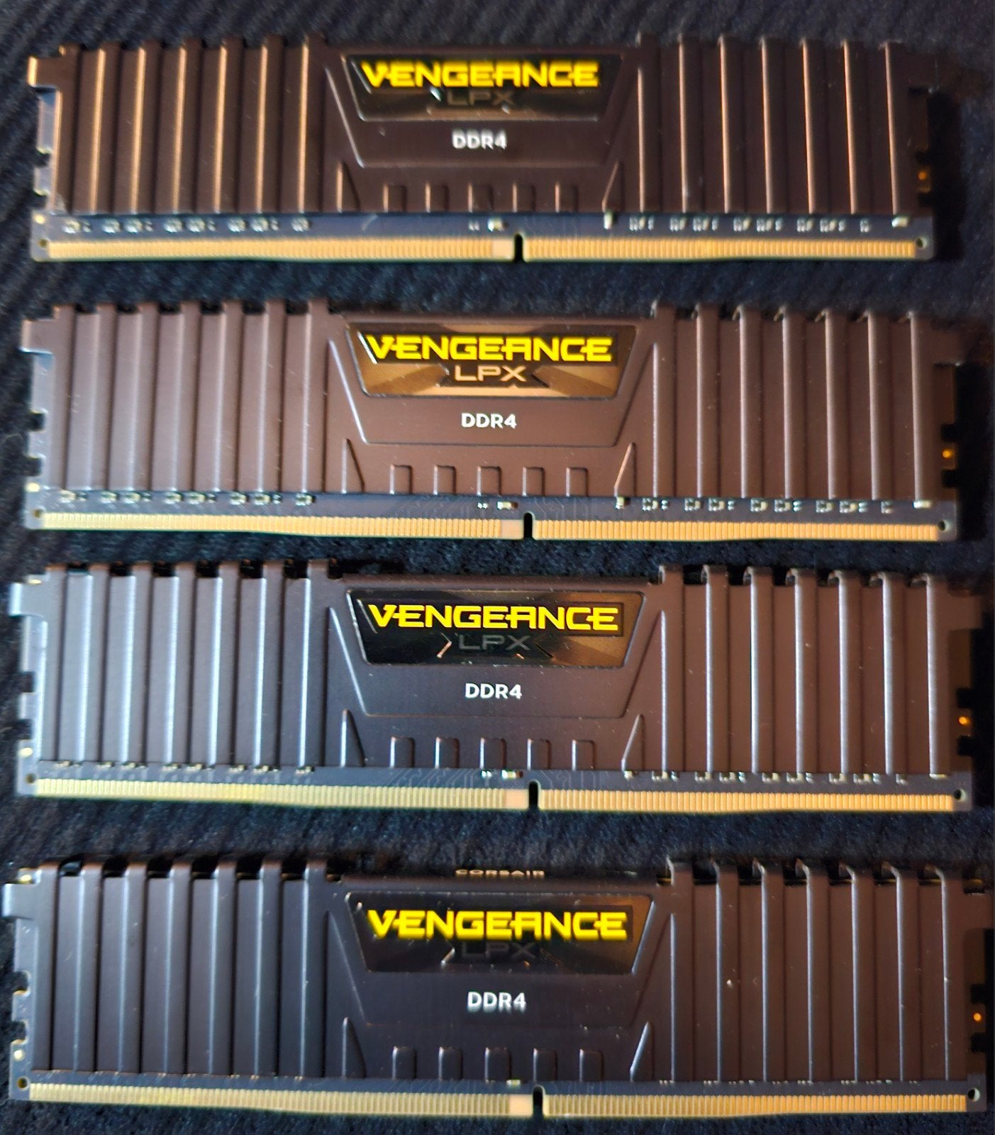Corsair Vengeance LPX DDR4 RAM 32GB (4x8GB) 3000MHz, 32 GB, Server, DDR4, Ophalen of Verzenden