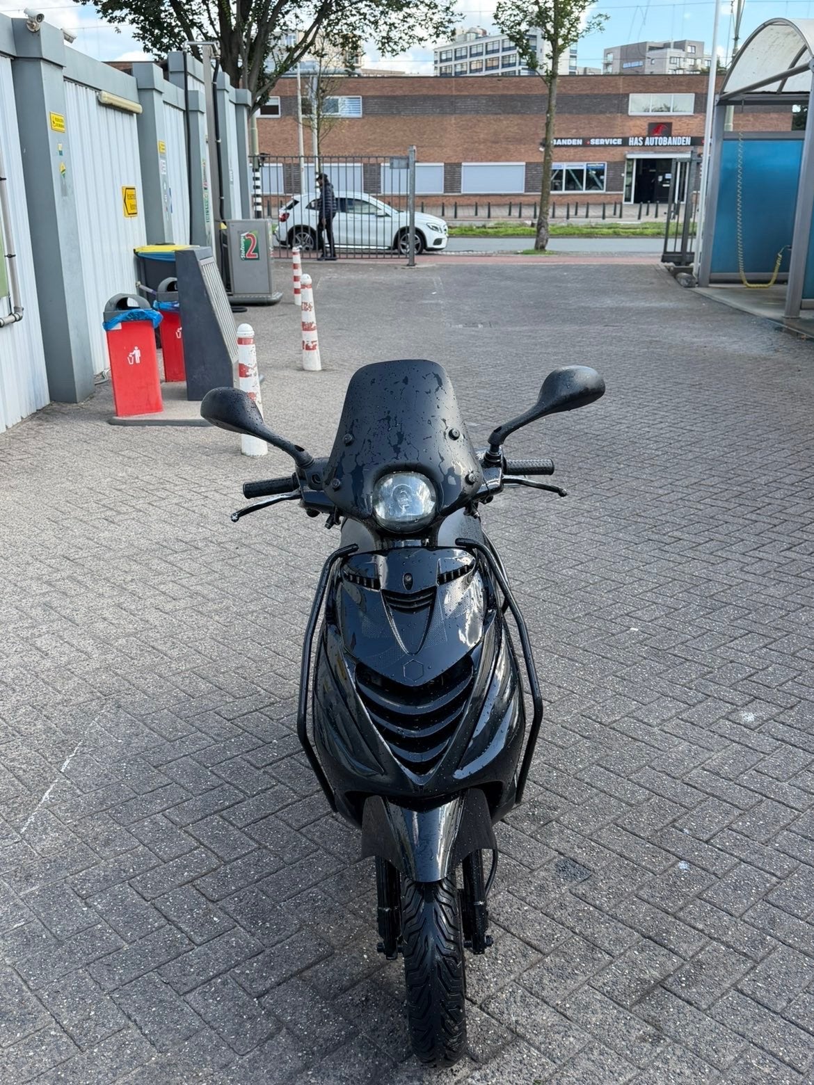 Piaggio zip, Fietsen en Brommers, Ophalen, Piaggio, Zo goed als nieuw, Benzine