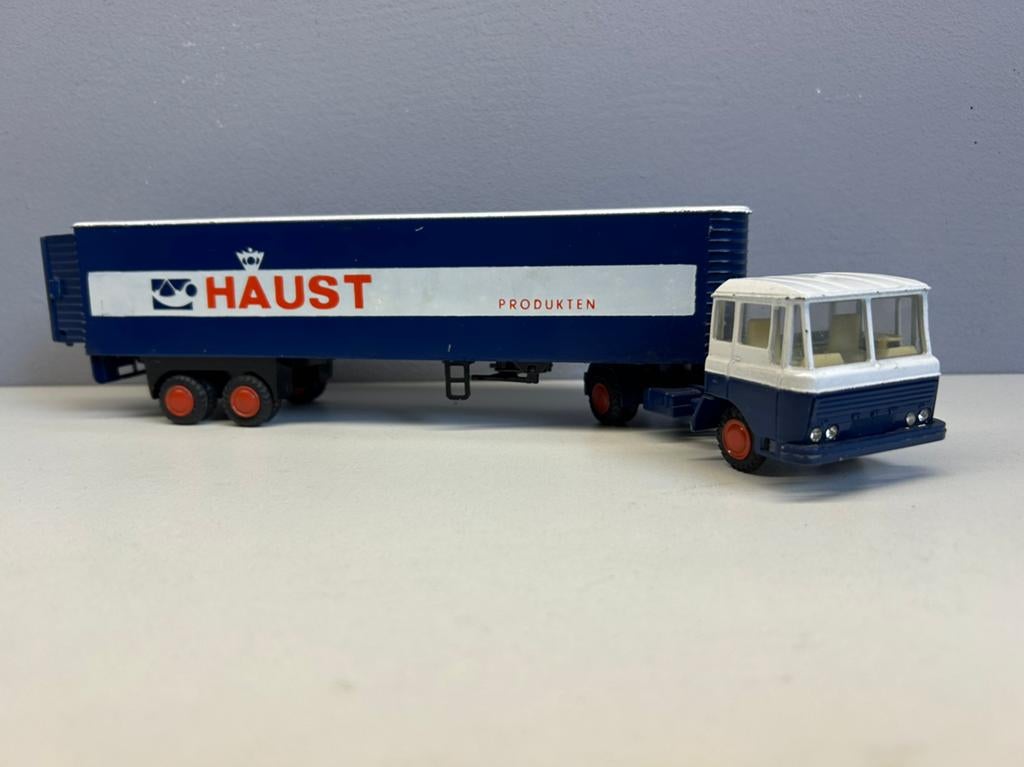 Lion toys car #36 Daf 2600 oude type HAUST, Ophalen of Verzenden, Zo goed als nieuw, Bus of Vrachtwagen, Lion Toys