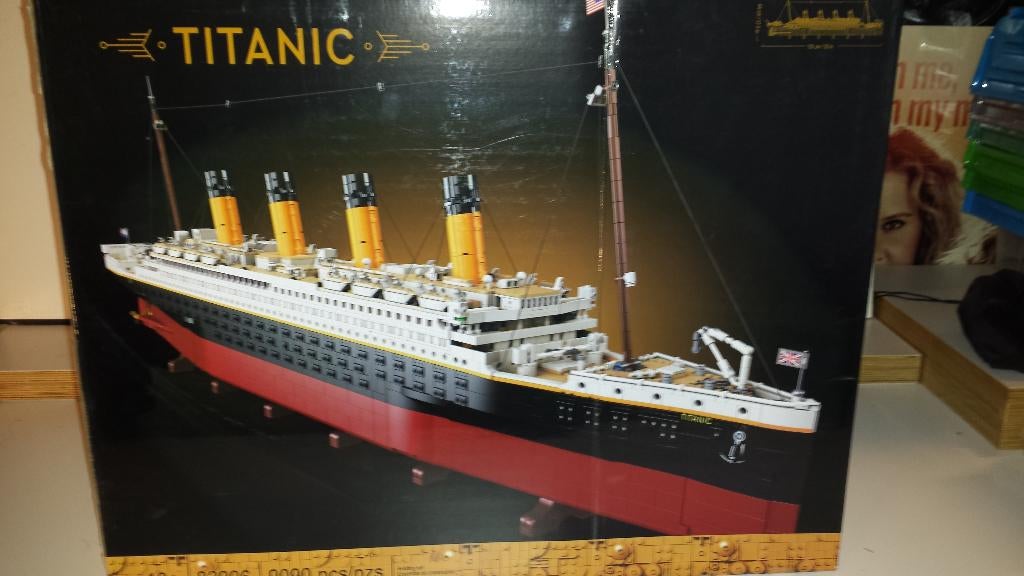 Lego Titanic ( mould king ), Ophalen, Compleet, Lego, Zo goed als nieuw