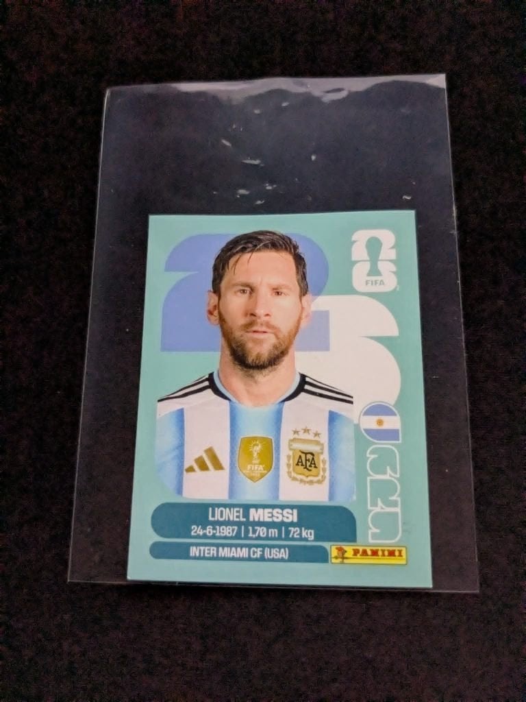 Lionel Messi - Panini, Ophalen of Verzenden, Nieuw, Sticker