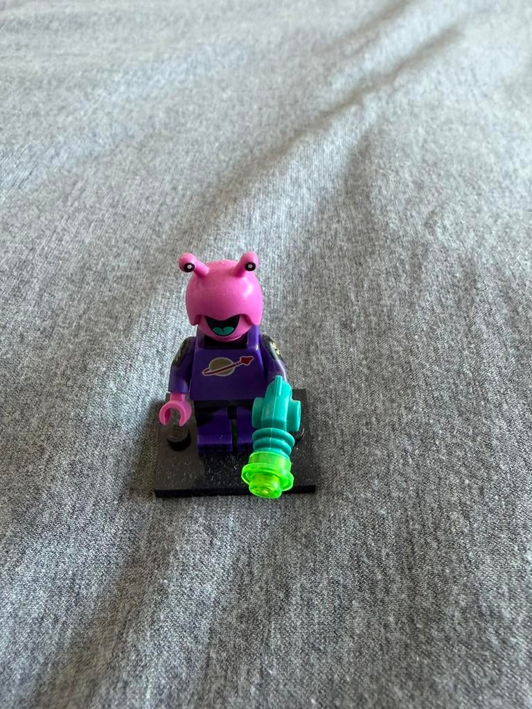 Lego minifigure serie 22, Ophalen of Verzenden, Zo goed als nieuw