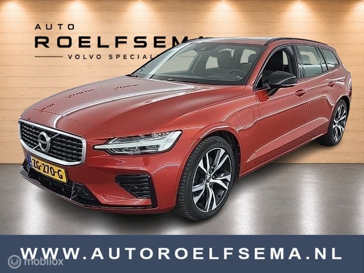 Volvo V60 2.0 T8 Twin Engine AWD R-Design |Head Up | Adaptiv, Auto's, Volvo, Automaat, Gebruikt, 1972 kg, Vierwielaandrijving
