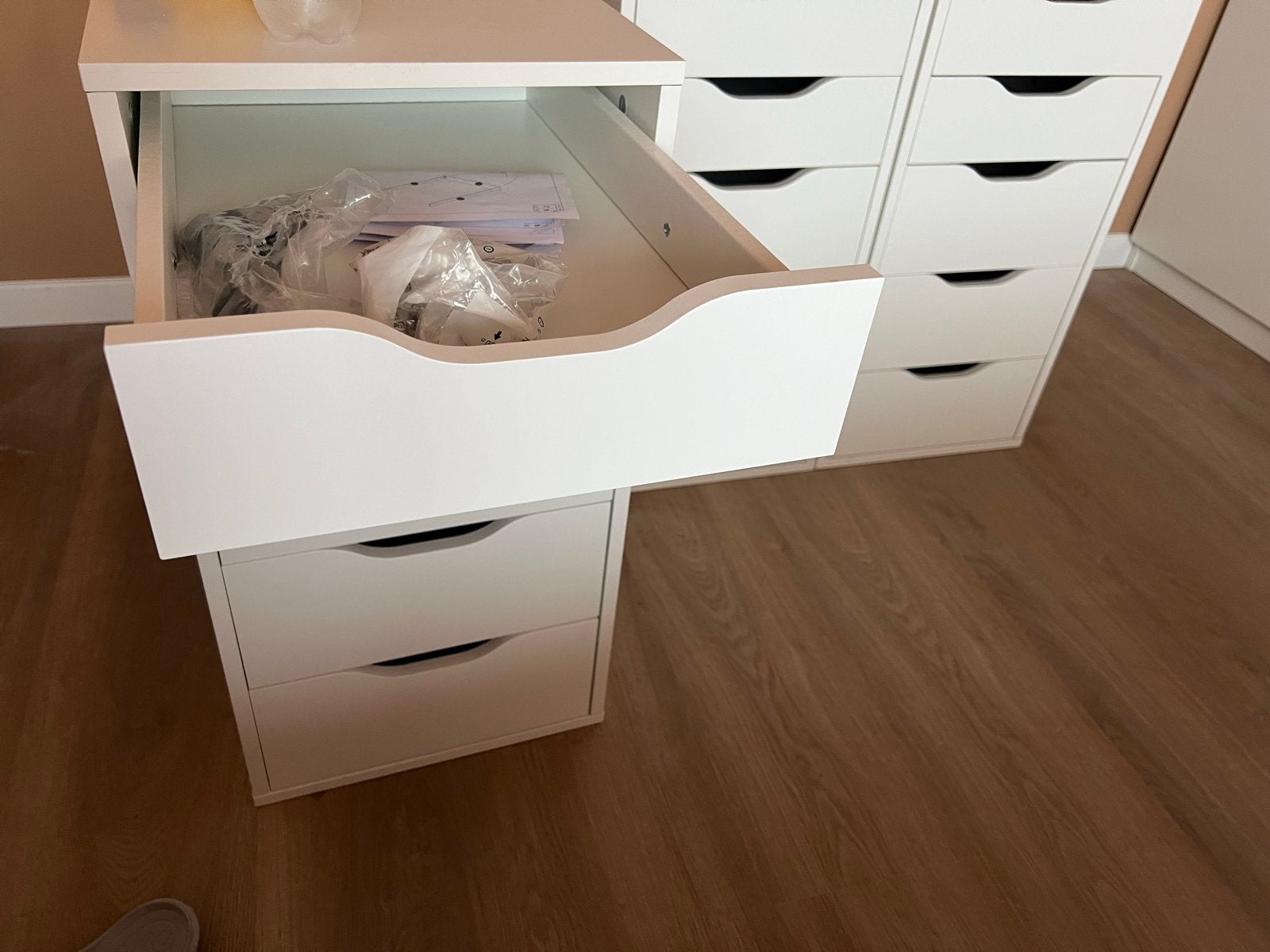 VASTE PRIJS, GRAAG OF NIET!! 3 gloednieuwe IKEA Alex kasten, Ophalen, Overige materialen, Minder dan 50 cm, 5 laden of meer