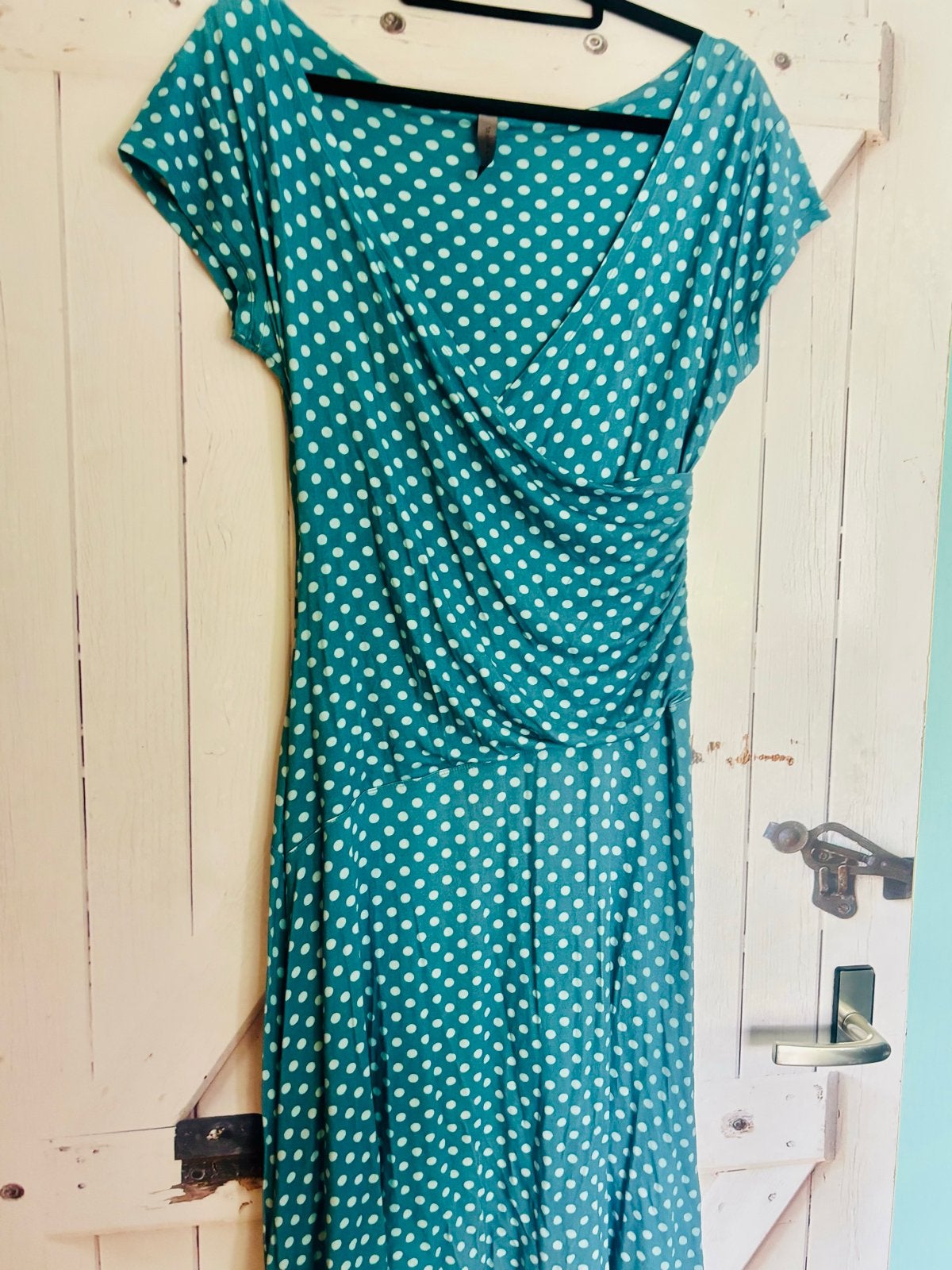 Klaes & Myra's Groene Jurk met Witte Stippen, Maat 38/40 (M), Ophalen of Verzenden, Zo goed als nieuw, Onder de knie