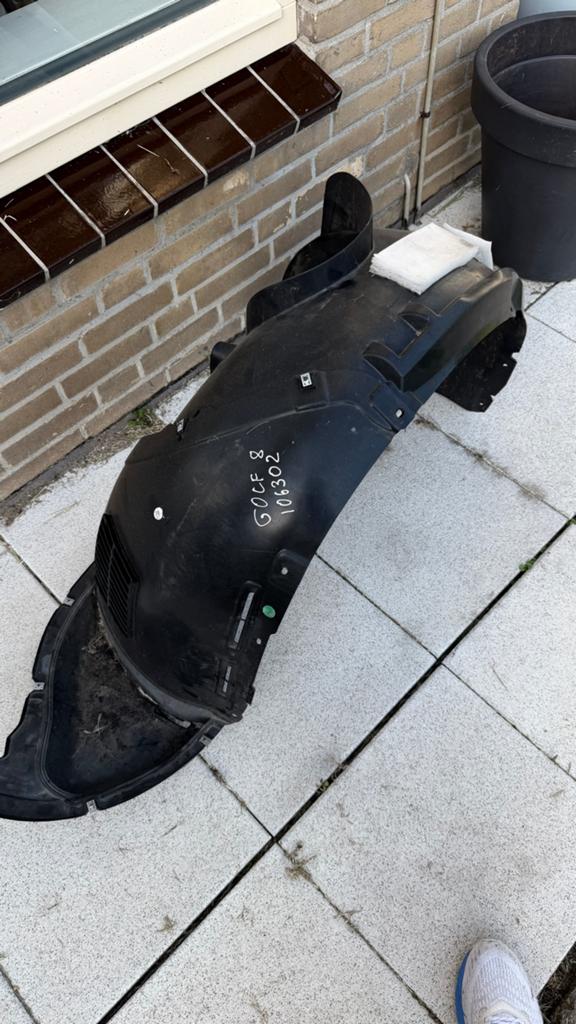 Spatbordkuip Golf 8 - Origineel VW onderdeel, Gebruikt, Ophalen of Verzenden, Spatbord, Volkswagen