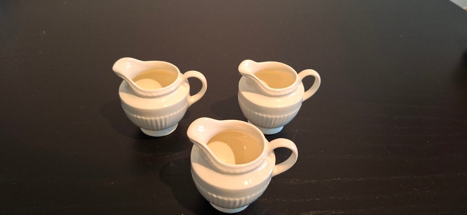 Wedgwood Edme Melkkannetjes - Set van 3, Kan, Klassiek, Ophalen of Verzenden, Zo goed als nieuw