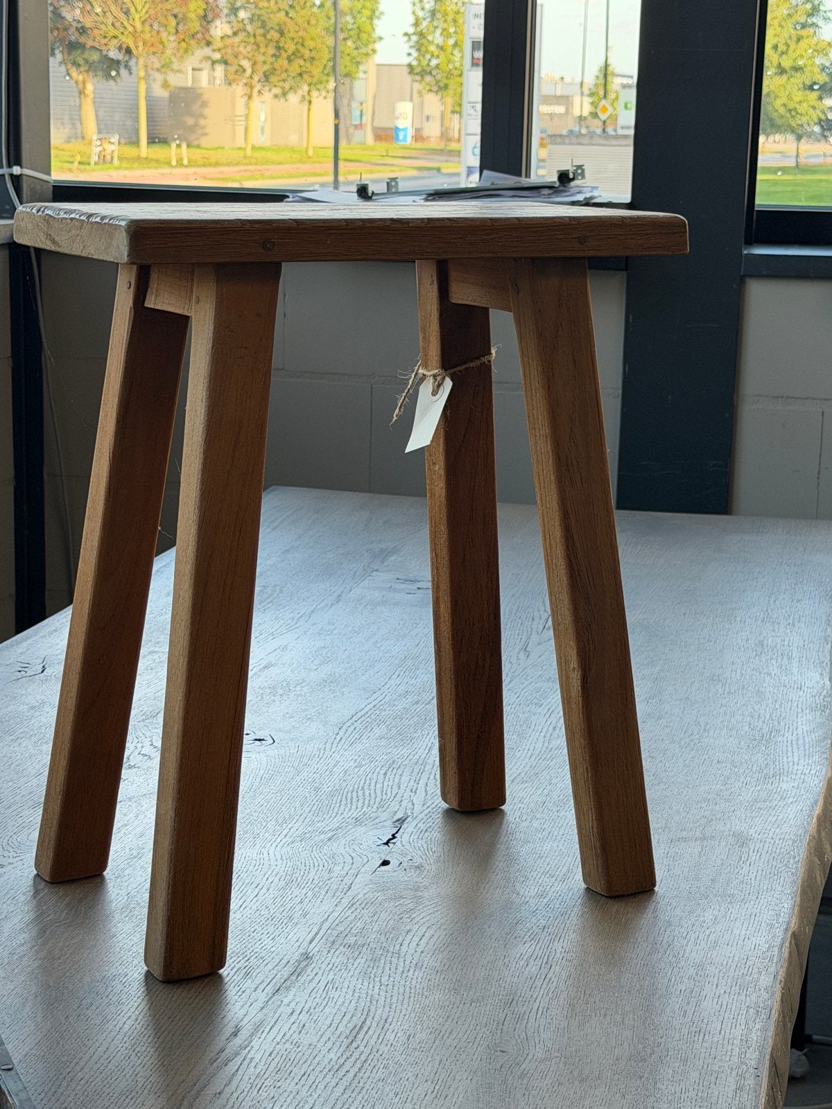 Mooie teak houten krukjes voor tafel of decoratie, Ophalen, Gebruikt, Hout