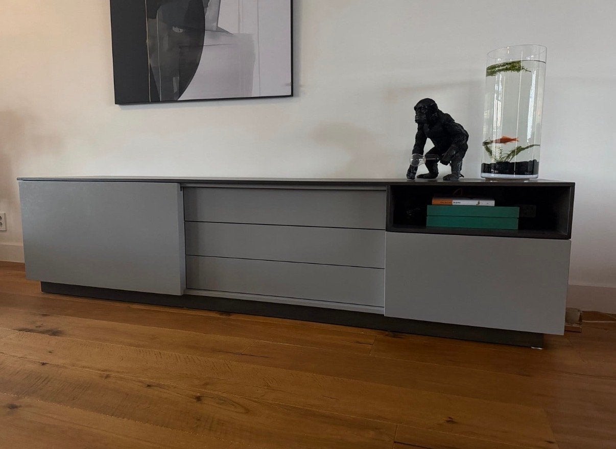 Modern TV-meubel / Dressoir - Grijs en Donker Hout, Ophalen, Eikenhout, Zo goed als nieuw, 200 cm of meer