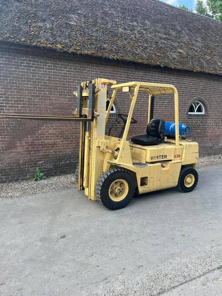 Hyster 2.5xl freelift 3delig mast 460cm lpg ruw terrein top✅, Zakelijke goederen, Machines en Bouw | Heftrucks en Intern transport