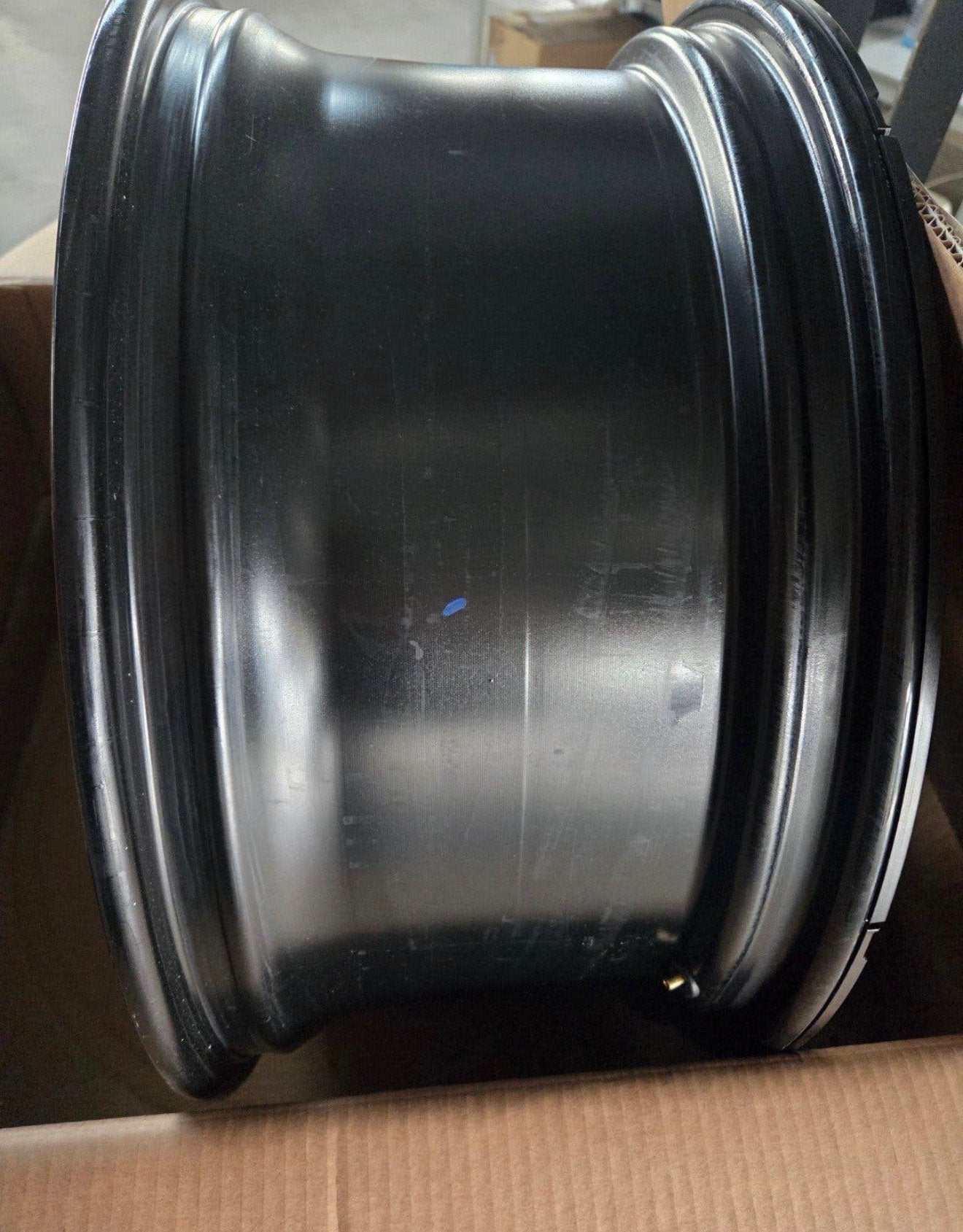 21” velgen set nieuw + gebruikte dop KIA EV9