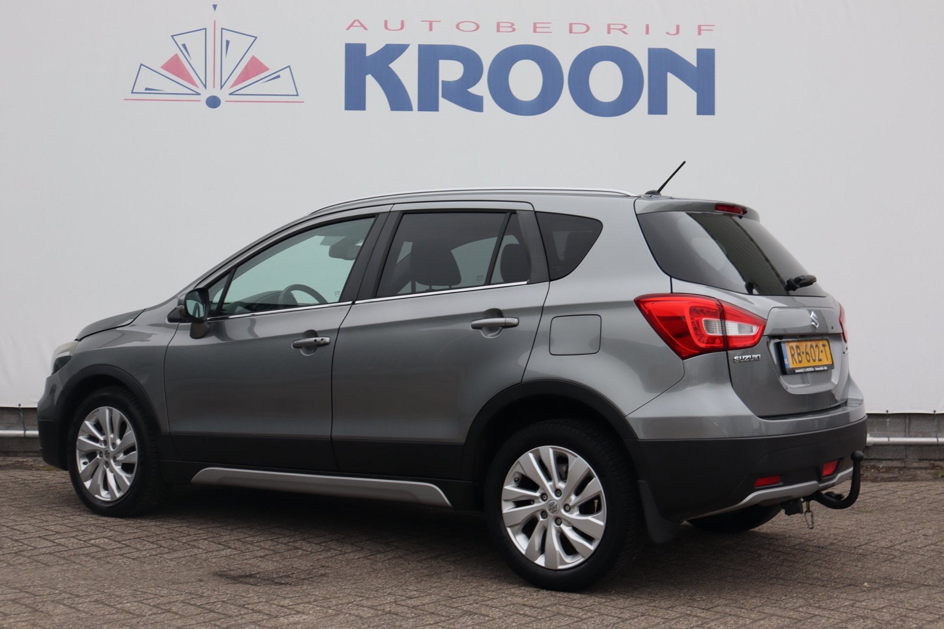 Suzuki S-Cross 1.0 Boosterjet Exclusive I Automaat I Trekhaa, Auto's, Dealer onderhouden, Stof, Gebruikt, 400 kg