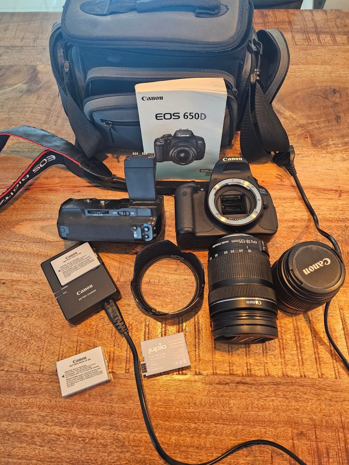 CanonEOS 650D spiegelreflexcamera met 2 lenzen en accessoire, Ophalen, Gebruikt, Spiegelreflex, Canon