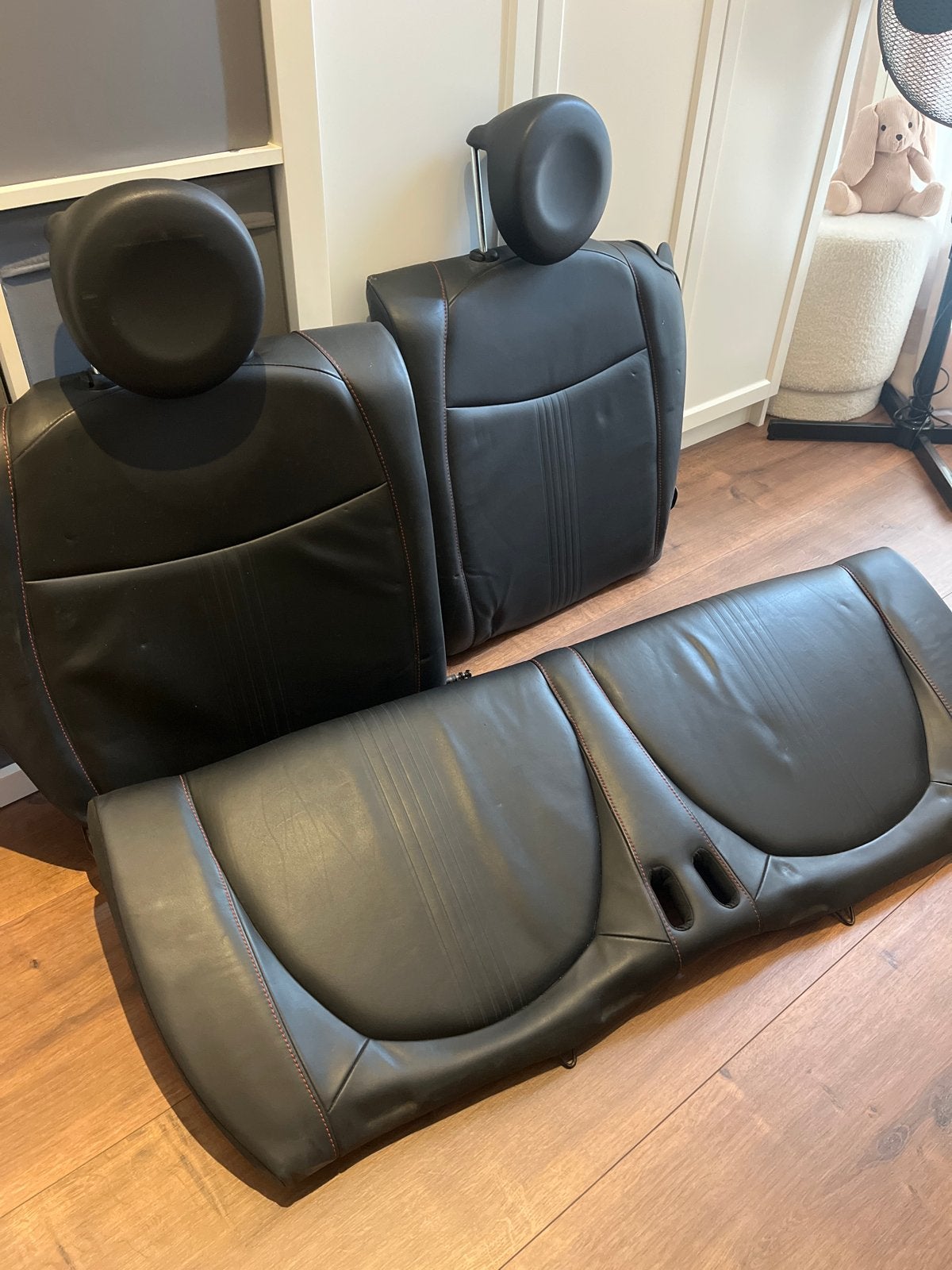 Achterbank Abarth 500 - Zwart leer met rode stiksels, Auto-onderdelen, Ophalen, Gebruikt, Fiat