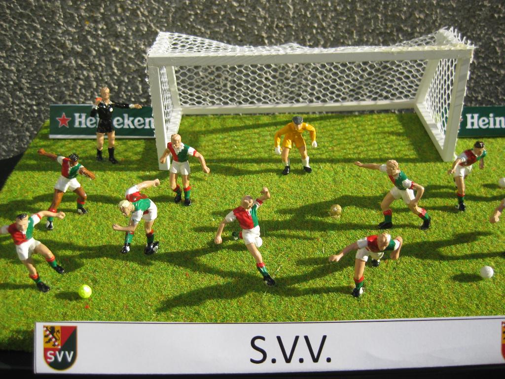 SVV, Verzamelen, Verzenden, Nieuw, Buitenlandse clubs