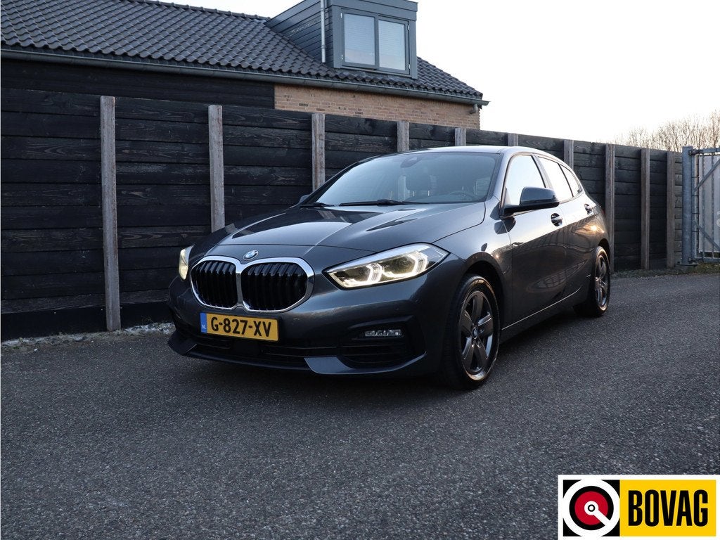 BMW 1-serie 118i Executive Edition NL-auto dealer O.H., Stof, Origineel Nederlands, Bedrijf, 3 cilinders