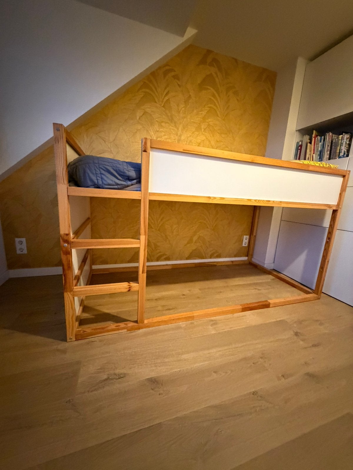 Ikea Kura Bed - met matras, Ophalen, Zo goed als nieuw, Hoogslaper