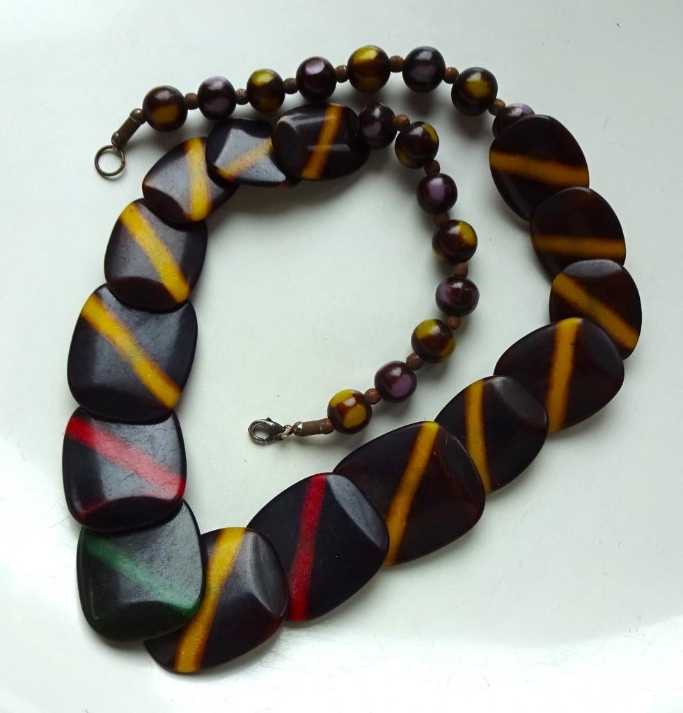 Vintage Etnische / Afrikaanse ketting: celluloid kralen, Ophalen of Verzenden, Overige materialen, Ketting
