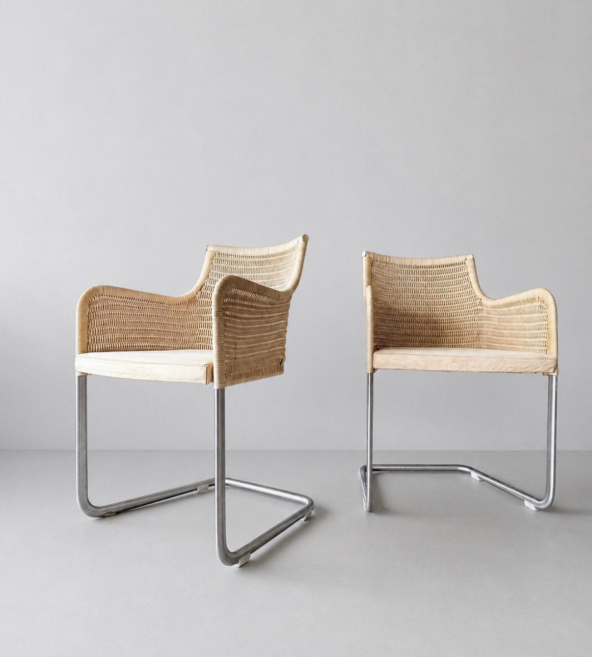 2 Vintage Tecta D43 stoelen – William Dunkel - Beige Suede, Ophalen, Gebruikt, Twee, Overige kleuren