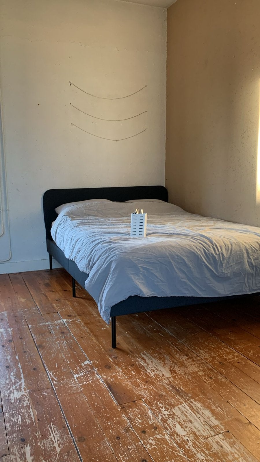 Bedframe met lattenbodem (slattum van de ikea), Ophalen, Gebruikt, Zwart, Tweepersoons