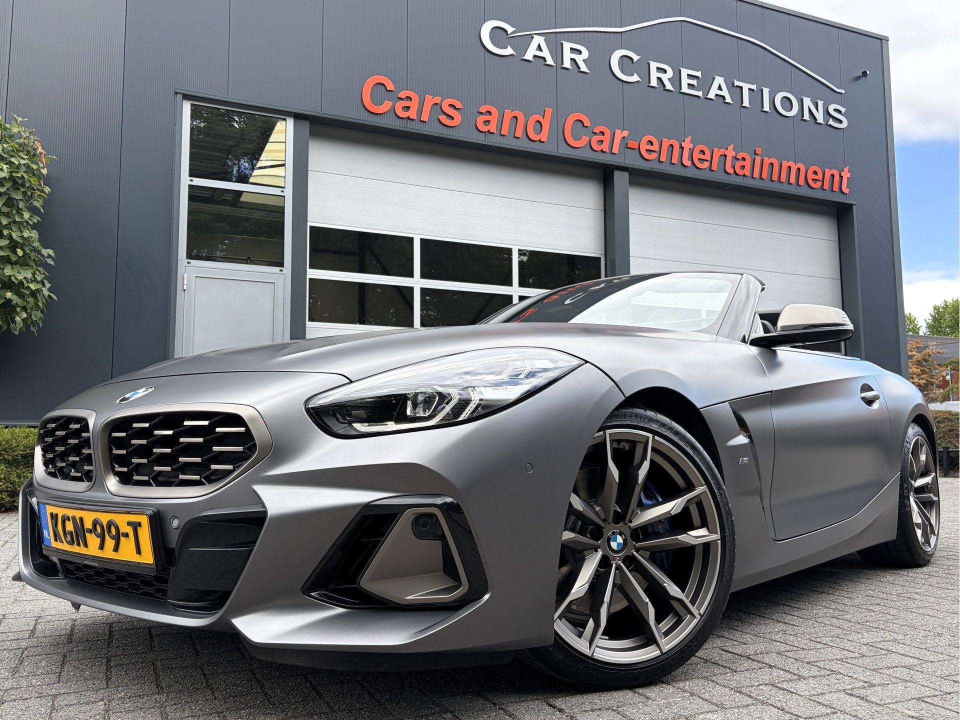 BMW Z4 Roadster sDrive20i M-Sport High Executive Frozen Grey, Auto's, BMW, Automaat, Achterwielaandrijving, Gebruikt, 4 cilinders