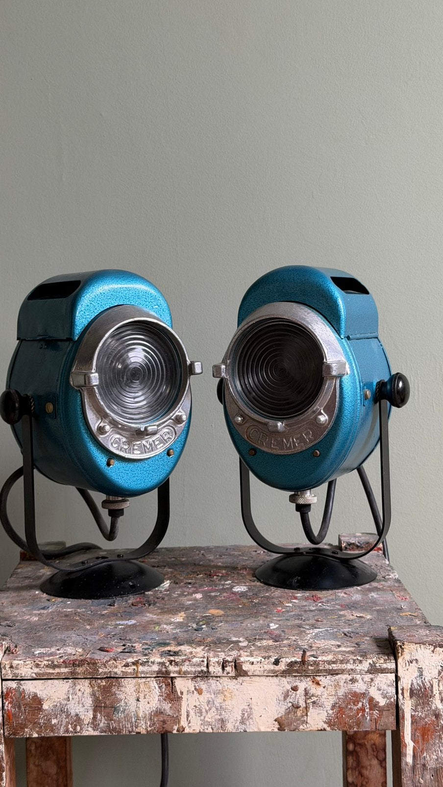Vintage baby theaterspot theaterlamp podiumlamp Cremer, Ophalen of Verzenden, Gebruikt, Metaal of Aluminium, Frans, Industrieel, jaren 40-50