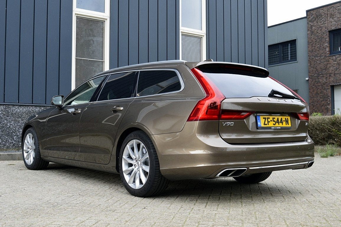 Volvo V90 2.0 T5 Momentum Rijklaarprijs-Garantie Panorama da, Auto's, 15 km/l, Euro 6, 4 cilinders, Leder en Stof