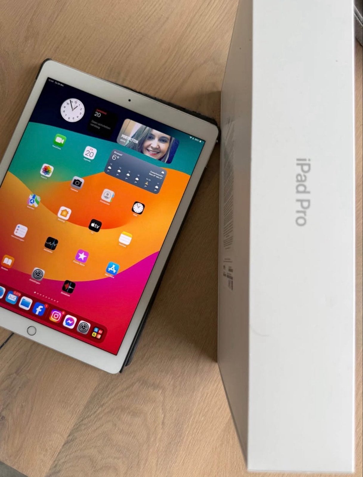 iPad Pro 12,9” Wi-Fi + Cellular 256GB, 13 inch of meer, Ophalen of Verzenden, Zo goed als nieuw, Apple iPad Pro