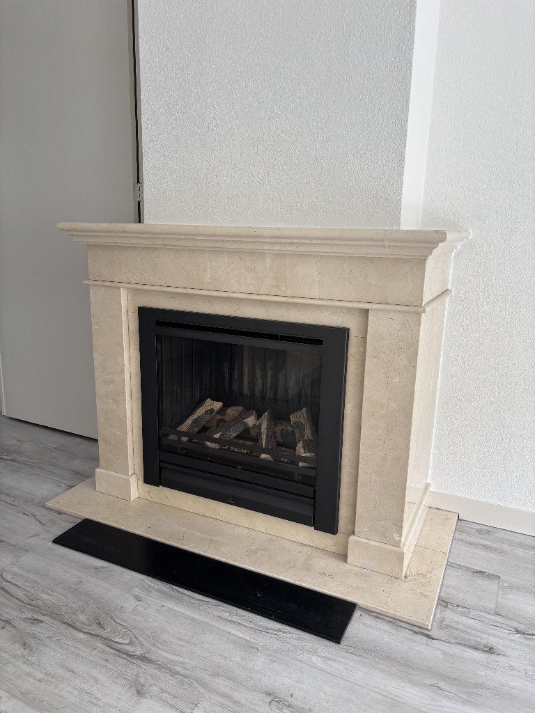 Gaskachel met natuurstenen schouw, Huis en Inrichting, Kachels, Ophalen, Gebruikt, Gas, Vrijstaand
